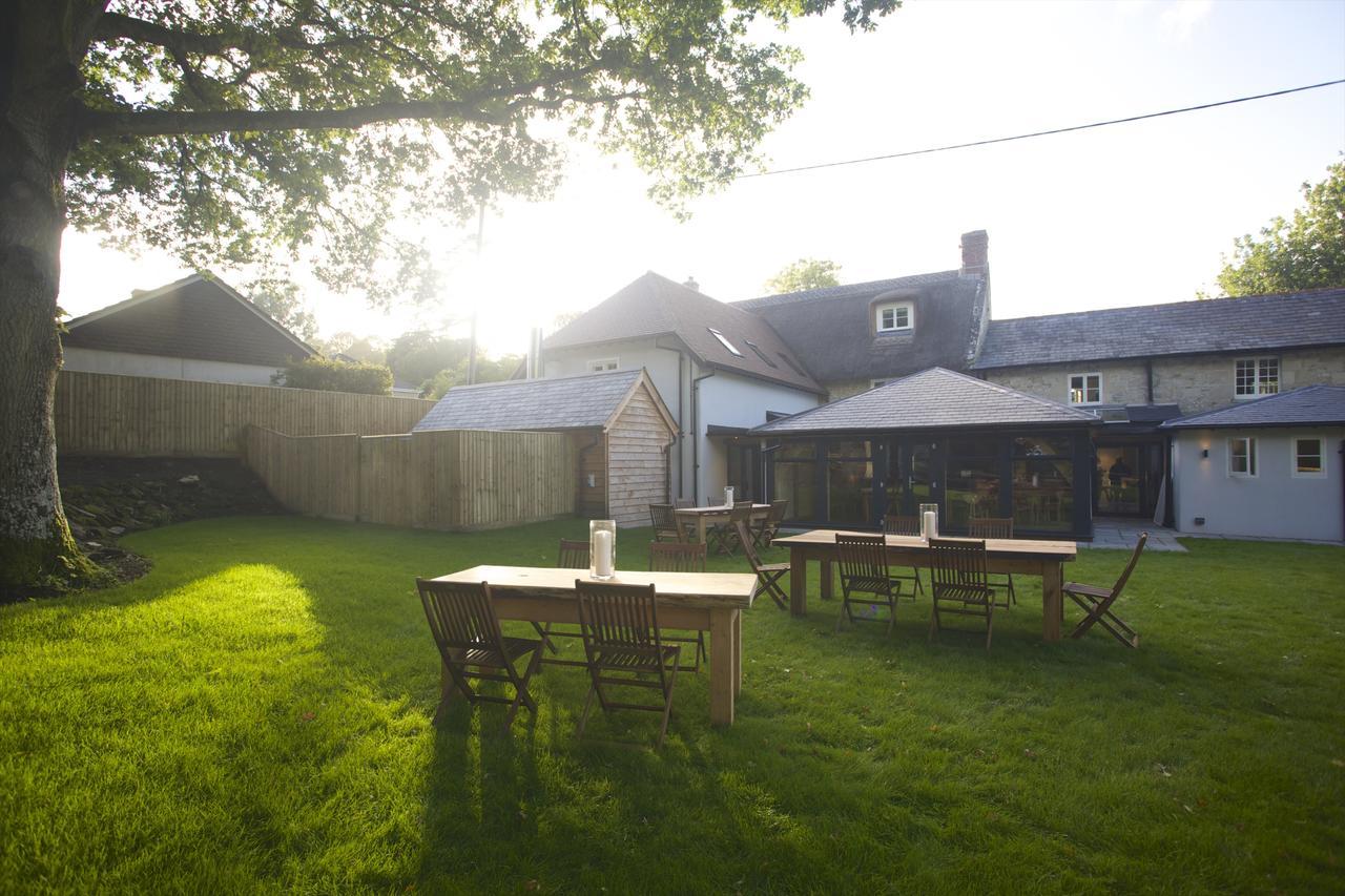 The Royal Oak Hotel Ansty  Exterior foto